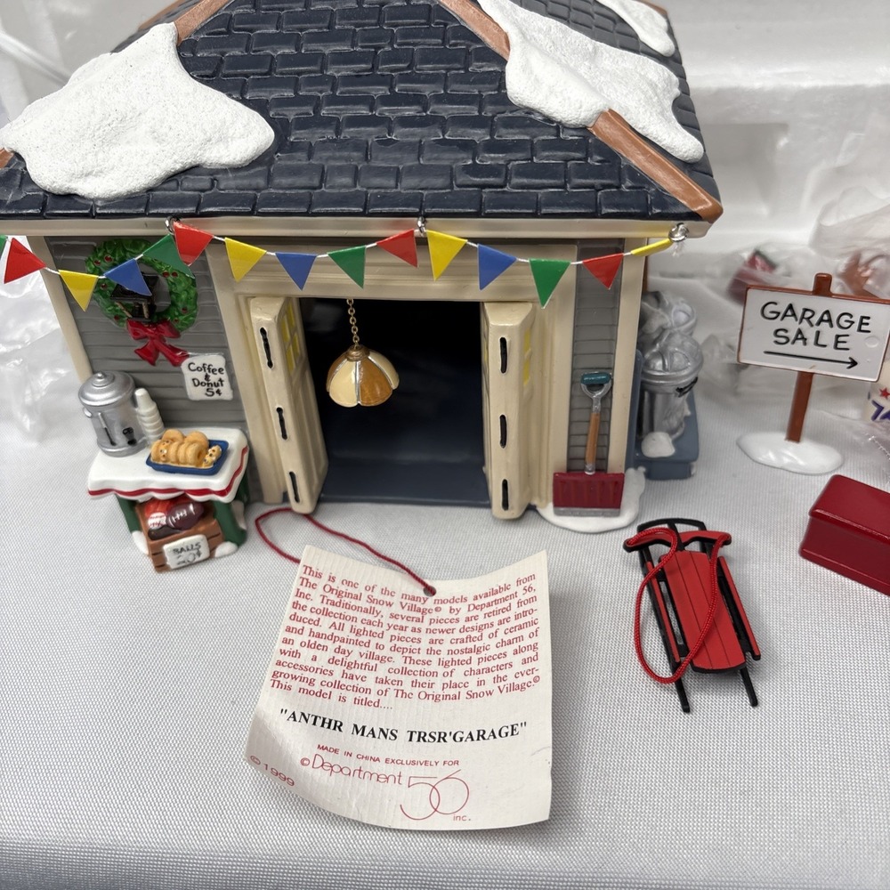 Department 56 Retired Snow Village Another Man's Treasure Garage 1998 - Picture 6 of 12